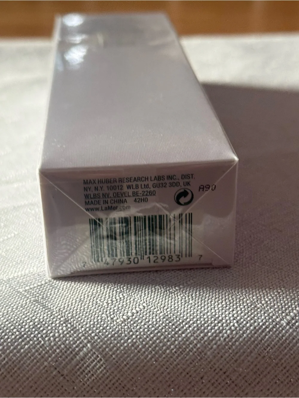 La Mer Skincolor Angled Foundation Brush New Sealed in Box
